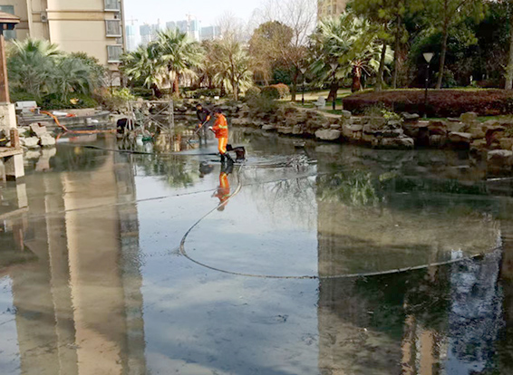 怀宁景观池淤泥清理